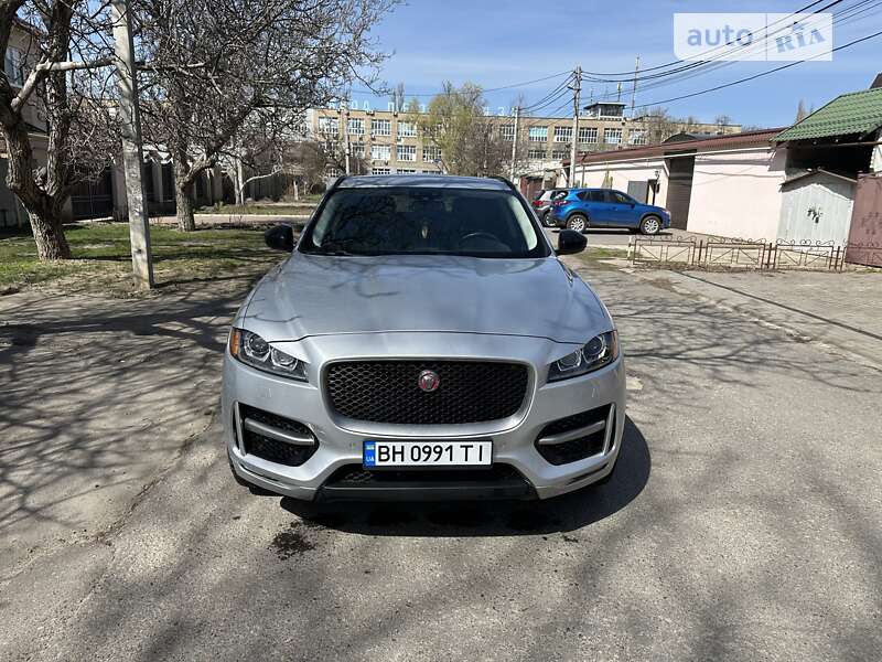 Jaguar F-pace (2017)