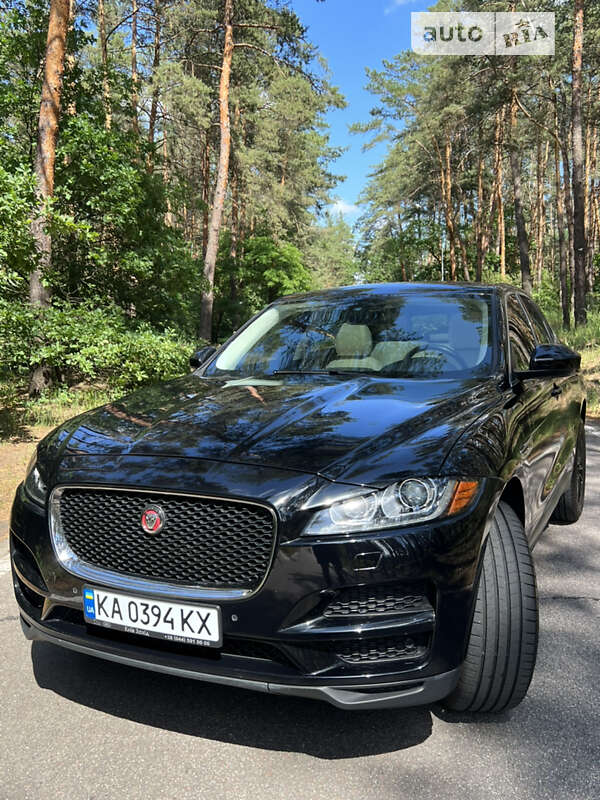 Jaguar F-pace (2016)
