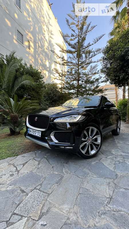 Jaguar F-pace (2016)
