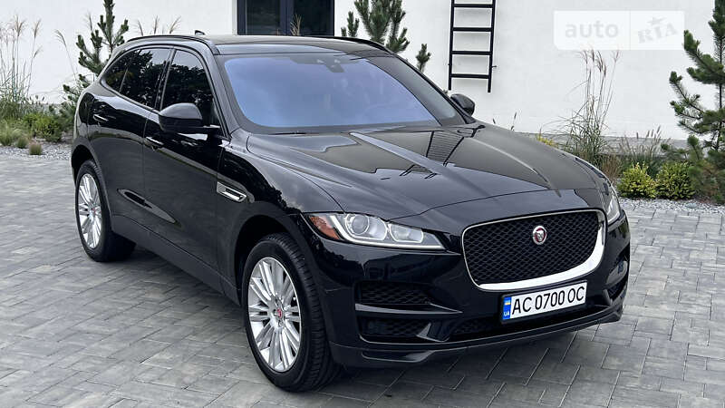 Jaguar F-pace (2016)