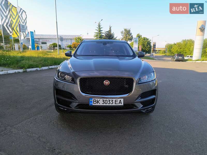 Jaguar F-pace (2016)