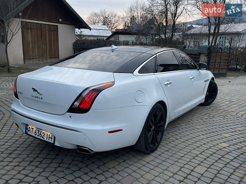 Jaguar Xj (2013)