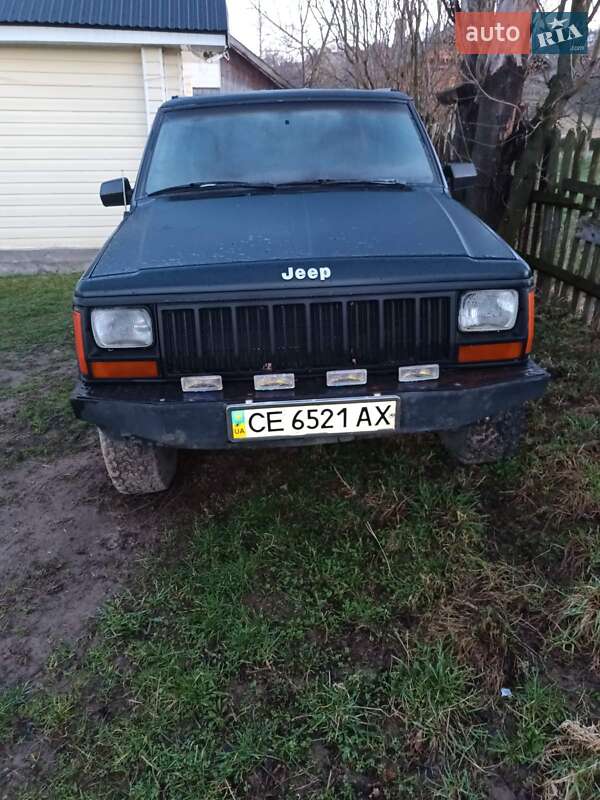 Jeep Cherokee (1990)