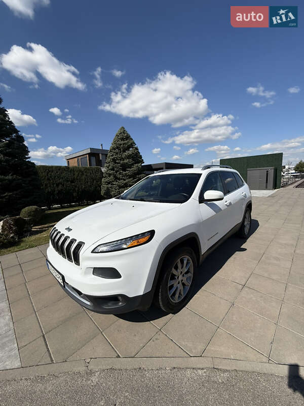 Jeep Cherokee (2017)