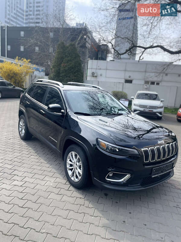 Jeep Cherokee (2021)