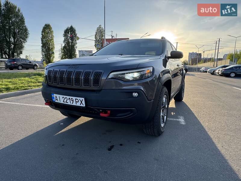 Jeep Cherokee (2019)
