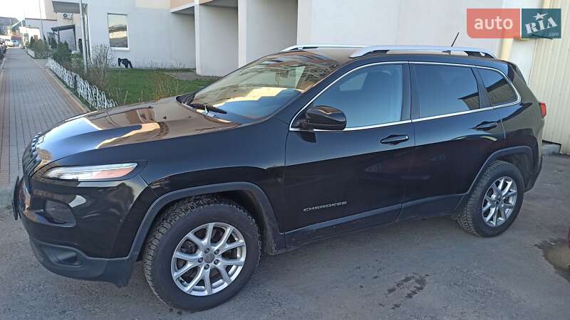 Jeep Cherokee (2015)