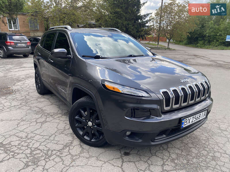 Jeep Cherokee (2015)