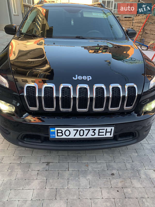 Jeep Cherokee (2017)