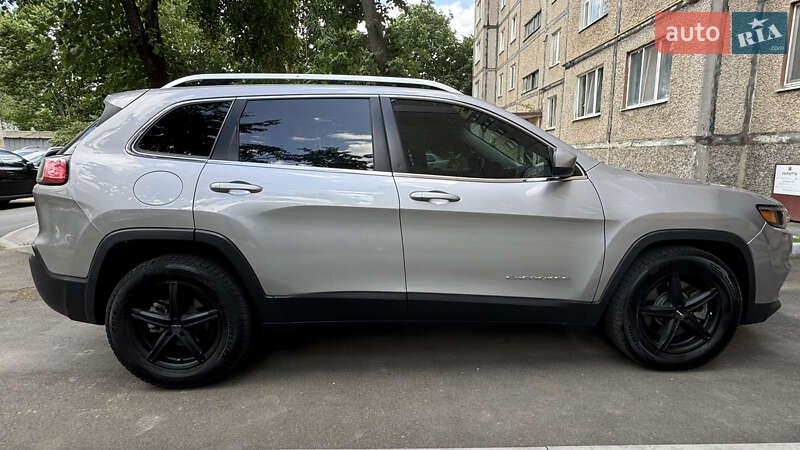 Jeep Cherokee (2018)