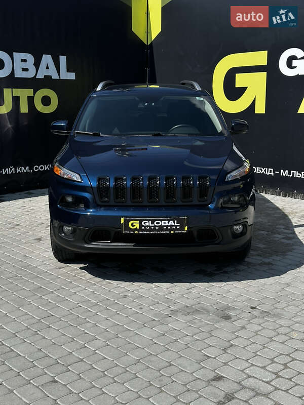 Jeep Cherokee (2017)