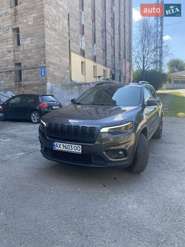 Jeep Cherokee (2019)