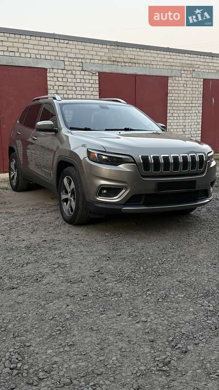 Jeep Cherokee (2018)