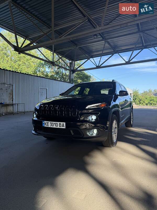 Jeep Cherokee (2017)