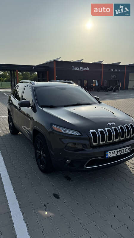 Jeep Cherokee (2015)