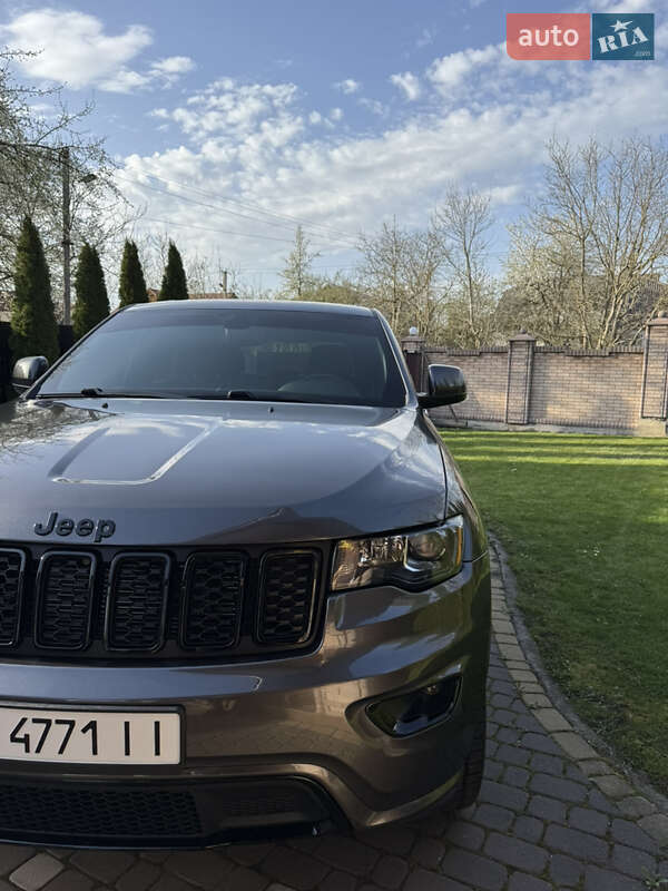 Jeep Grand cherokee (2020)