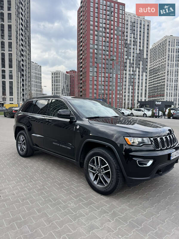 Jeep Grand cherokee (2020)