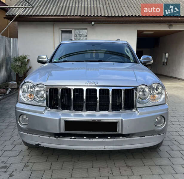Jeep Grand cherokee (2005)