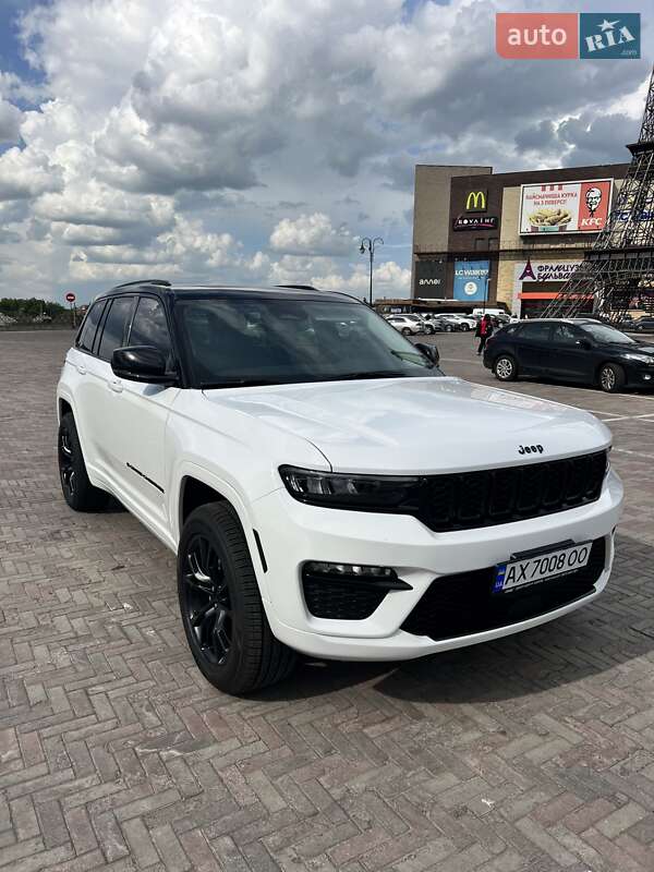 Jeep Grand cherokee (2022)