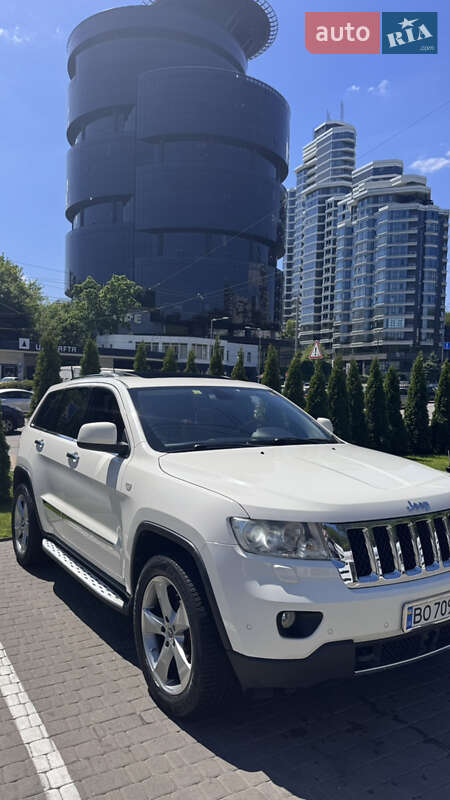 Jeep Grand cherokee (2011)