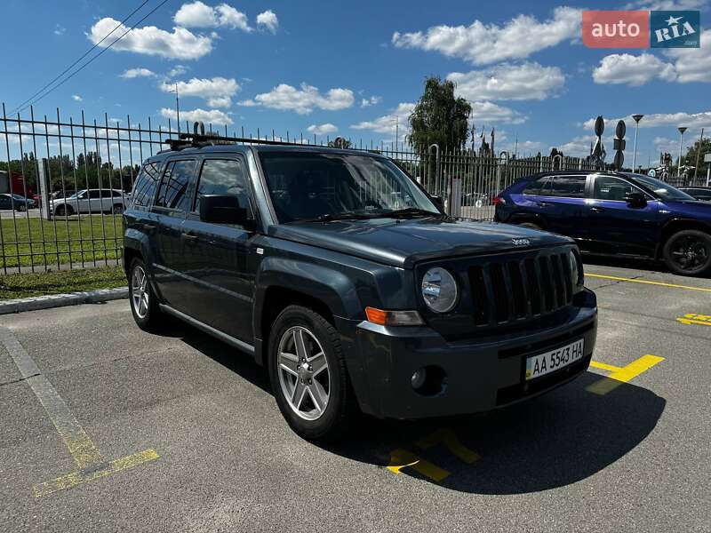 Jeep Patriot (2007)