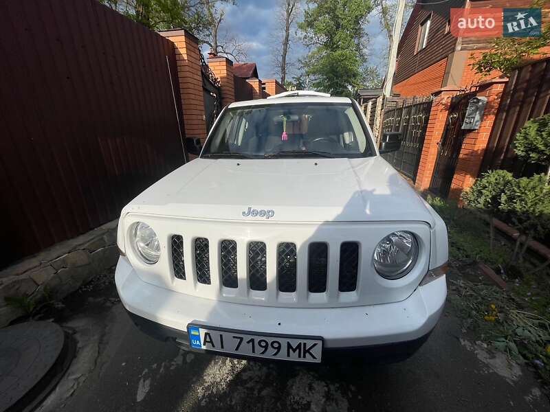 Jeep Patriot (2010)