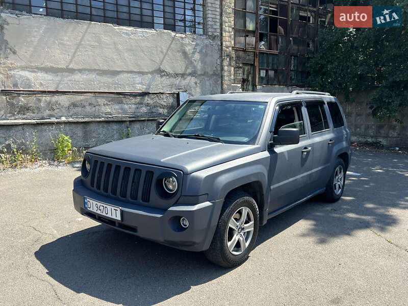 Jeep Patriot (2007)