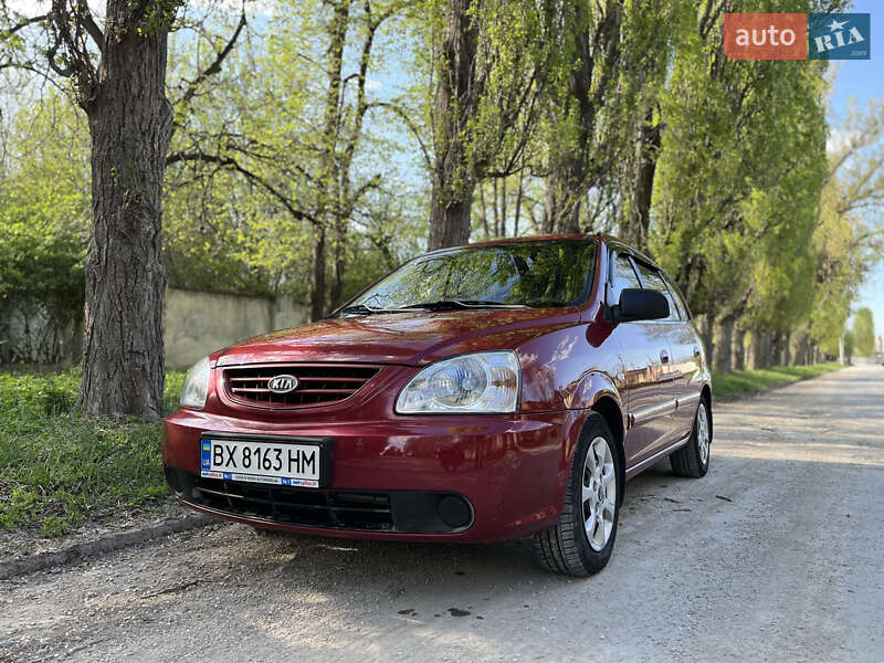 Kia Carens (2003)