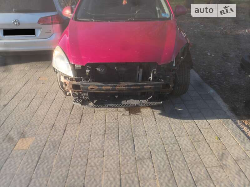 Kia Ceed (2009)