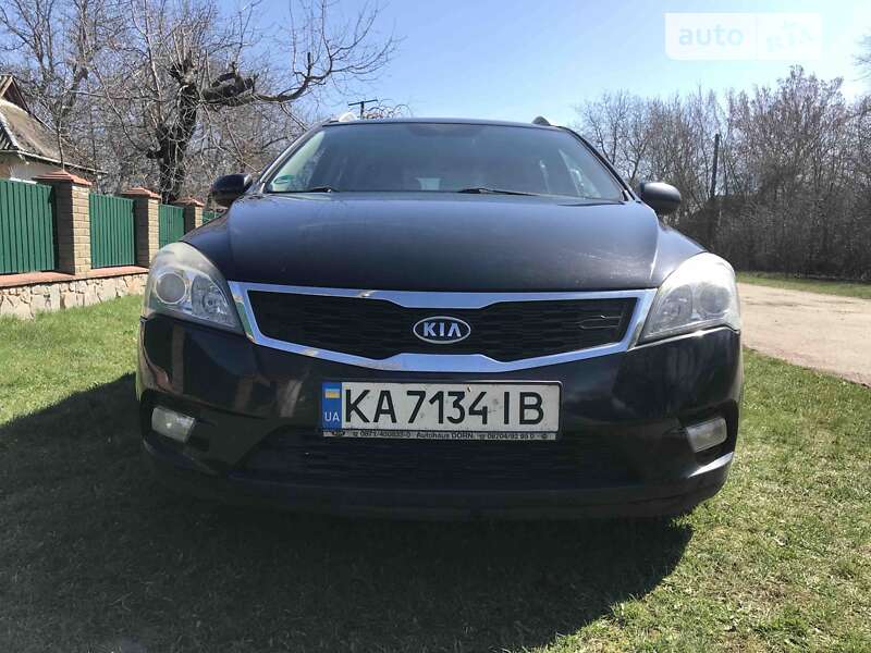 Kia Ceed (2009)