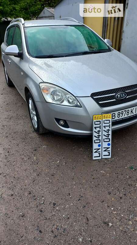 Kia Ceed (2007)