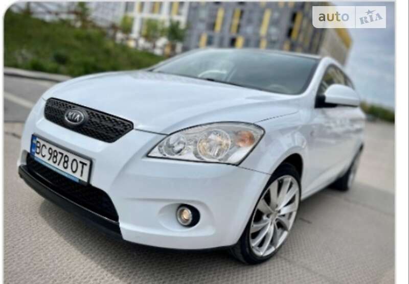Kia Ceed (2008)