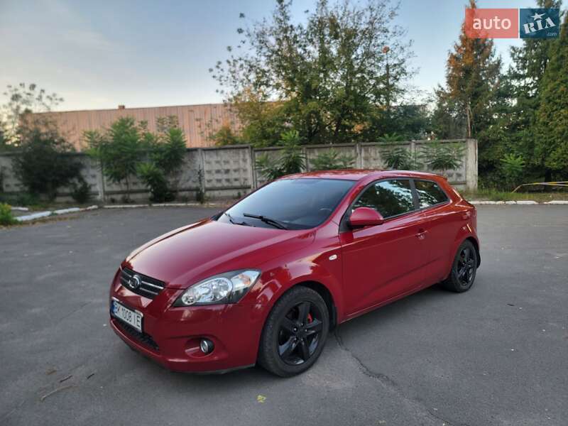 Kia Ceed (2009)