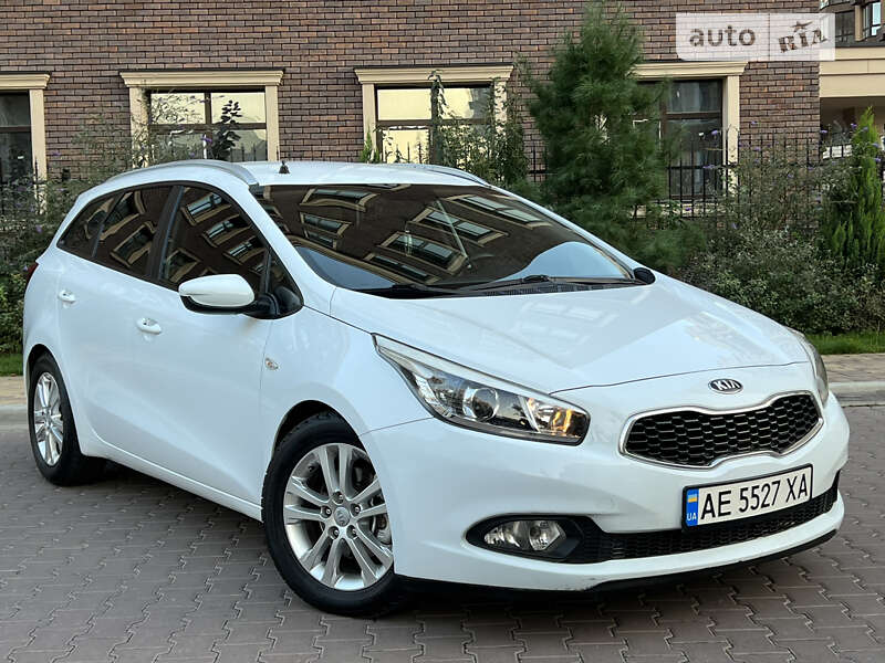 Kia Ceed (2013)