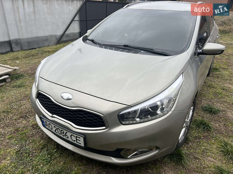 Kia Ceed (2013)