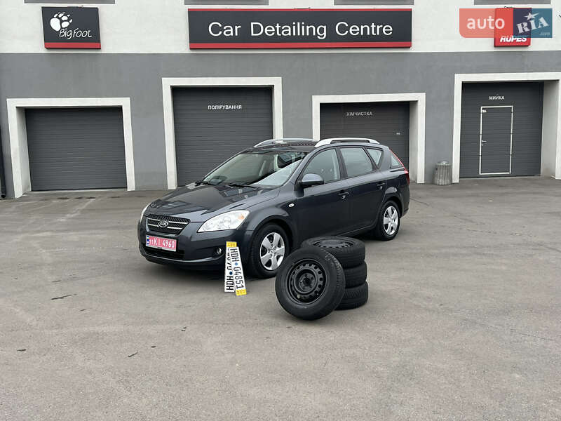 Kia Ceed (2009)