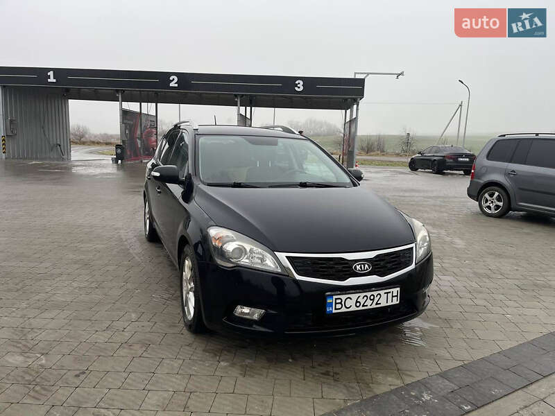 Kia Ceed (2009)