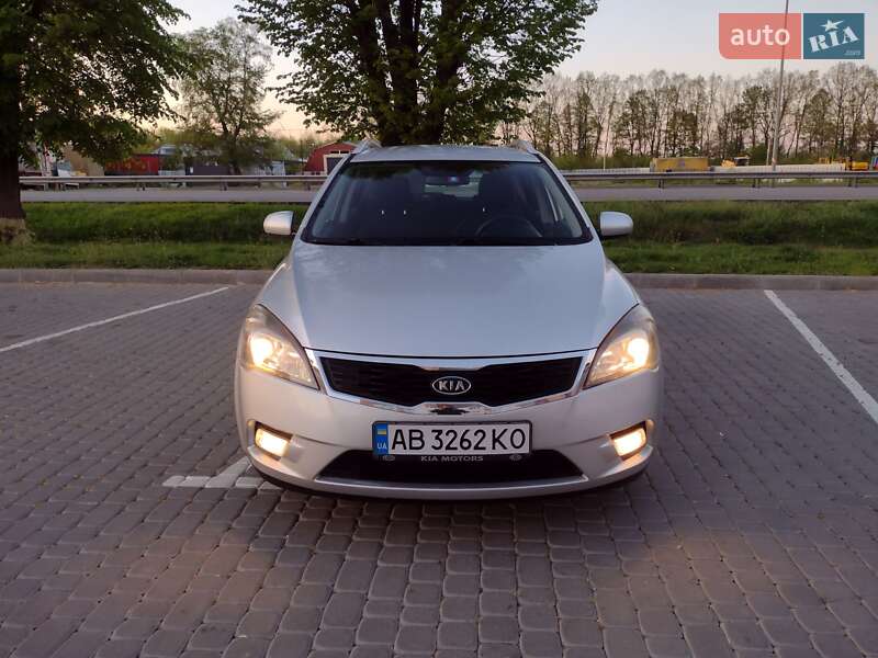Kia Ceed (2010)