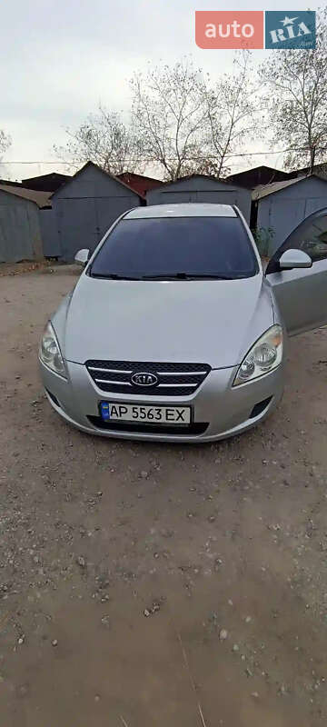 Kia Ceed (2009)