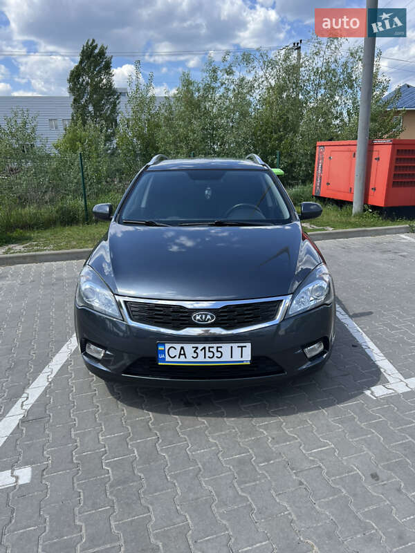 Kia Ceed (2009)