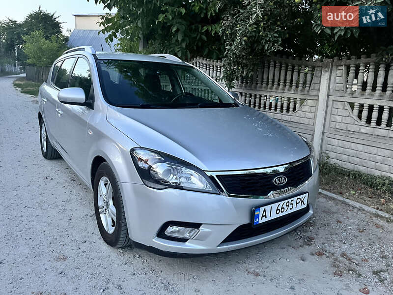 Kia Ceed (2009)