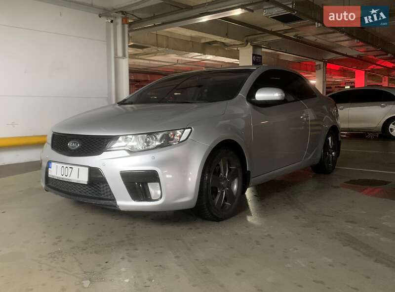 Kia Cerato koup (2009)