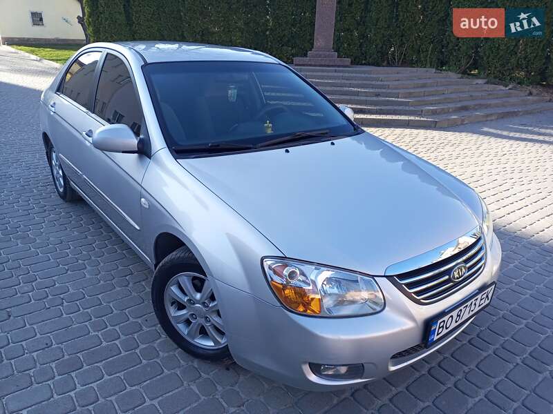Kia Cerato (2008)