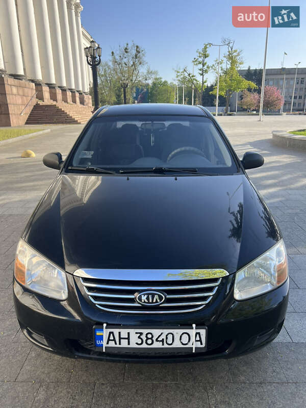 Kia Cerato (2007)