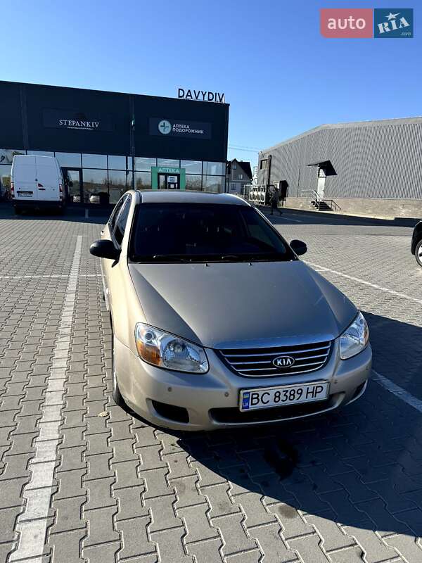Kia Cerato (2007)