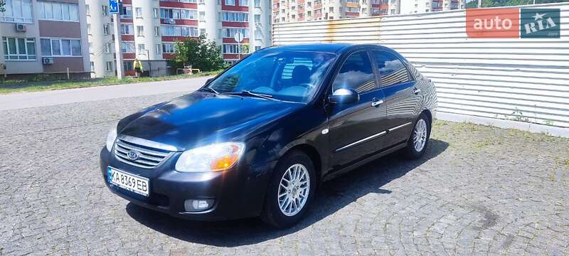 Kia Cerato (2007)