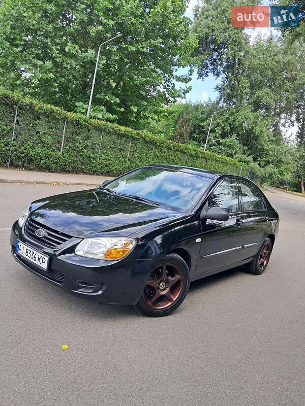 Kia Cerato (2006)
