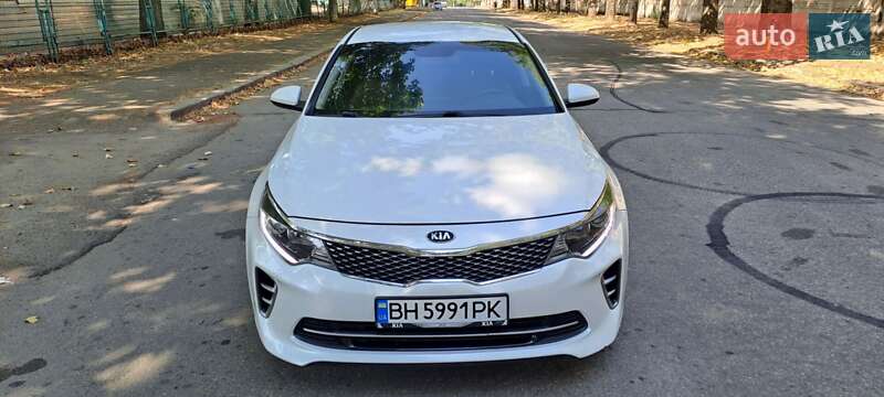 Kia K5 (2015)