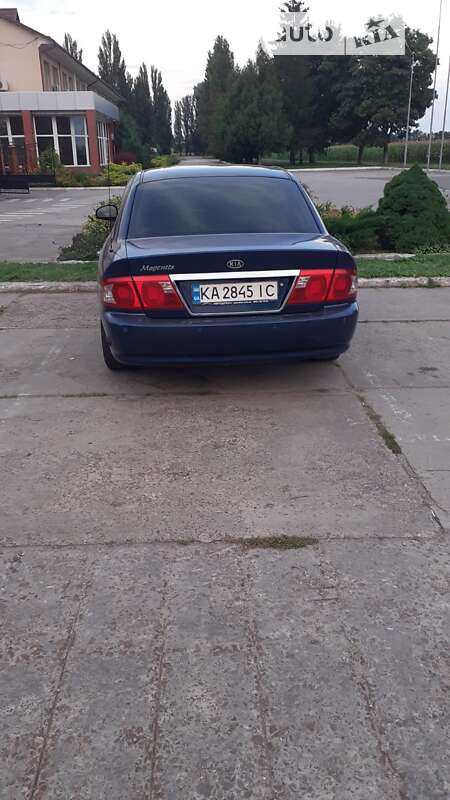 Kia Magentis (2003)