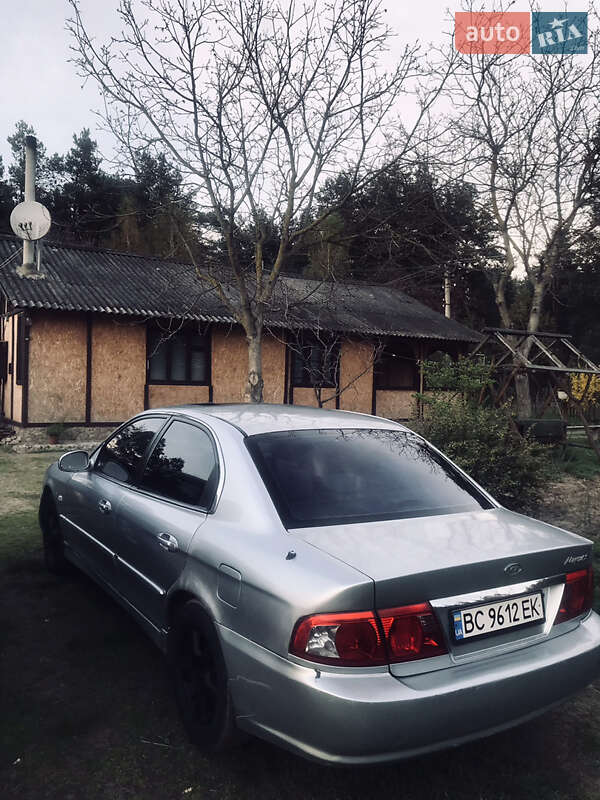 Kia Magentis (2004)